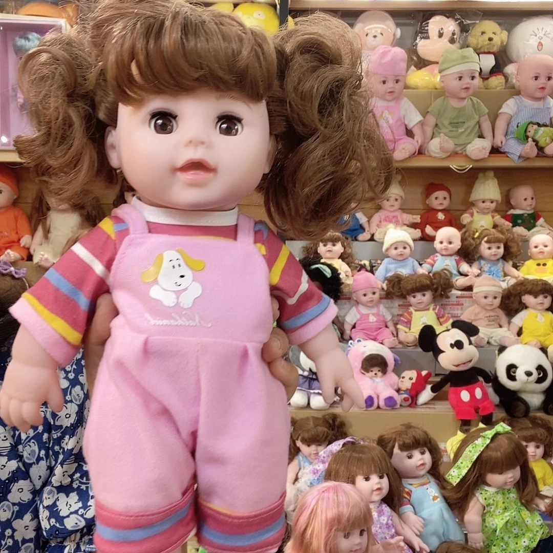 塑料软搪胶娃娃玩具