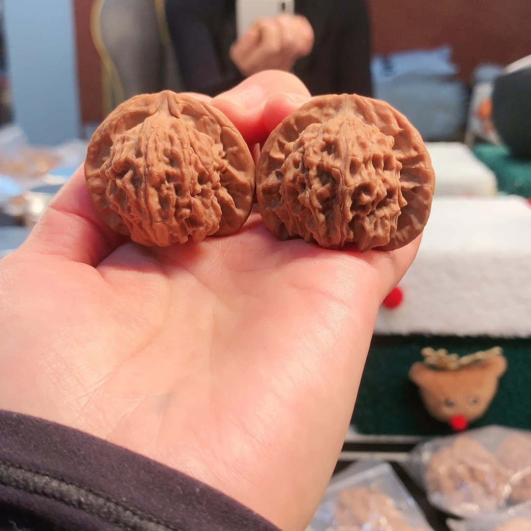 【闪购商品】吊坠文玩核桃红皮北京宽边 38尺