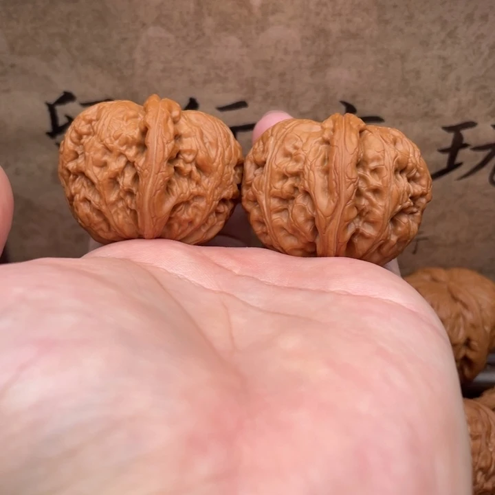 文玩核桃把件43元宝微修打底