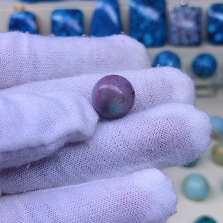 绿松石未镶嵌绿松石