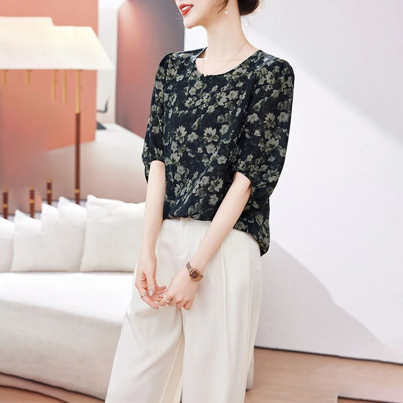 高级感时尚五分袖真丝上衣女2025夏季新款气质显瘦双绉桑蚕丝衬衣