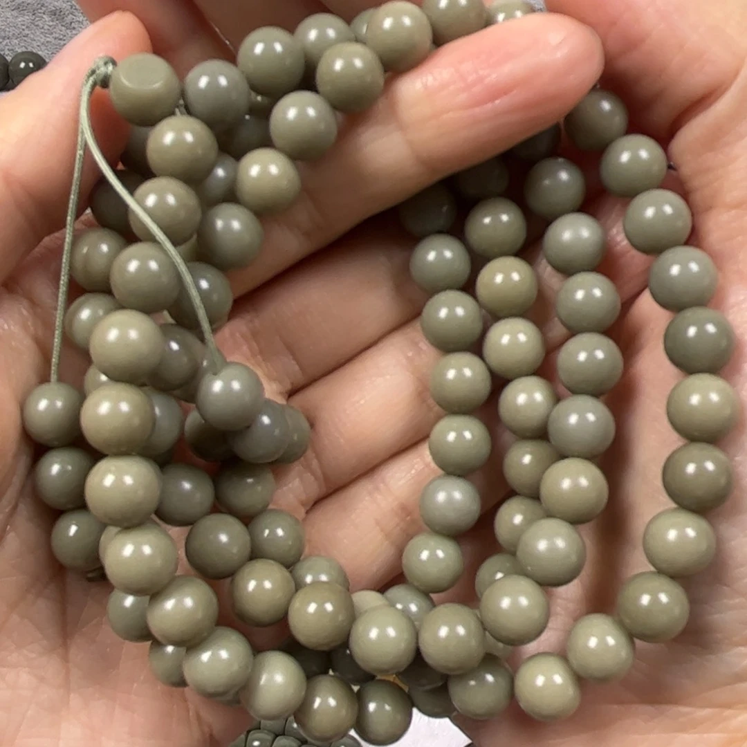 和田玉手链未镶嵌卡8圆珠108颗珠宝级