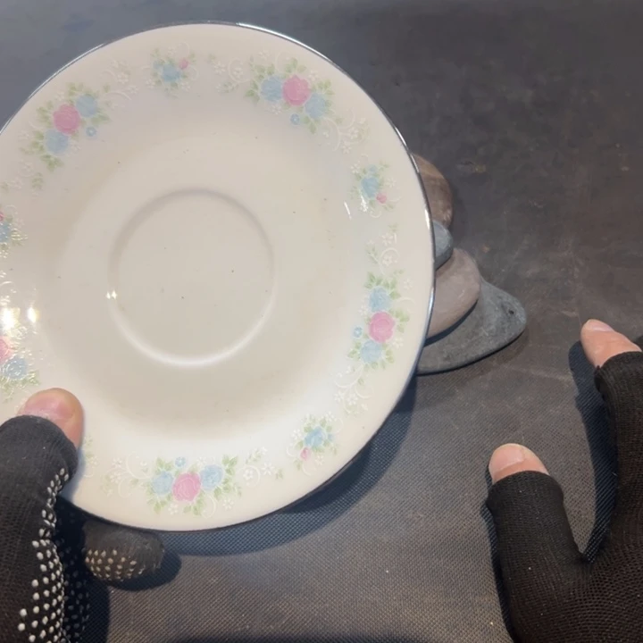 走***师瓷片拾六家的瓷器瓷器