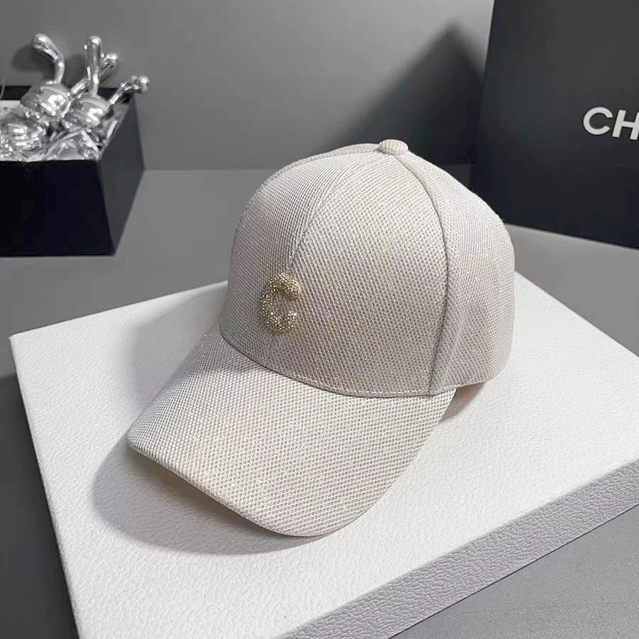 春夏时髦满天星字母C韩版硬顶鸭舌帽棒球帽