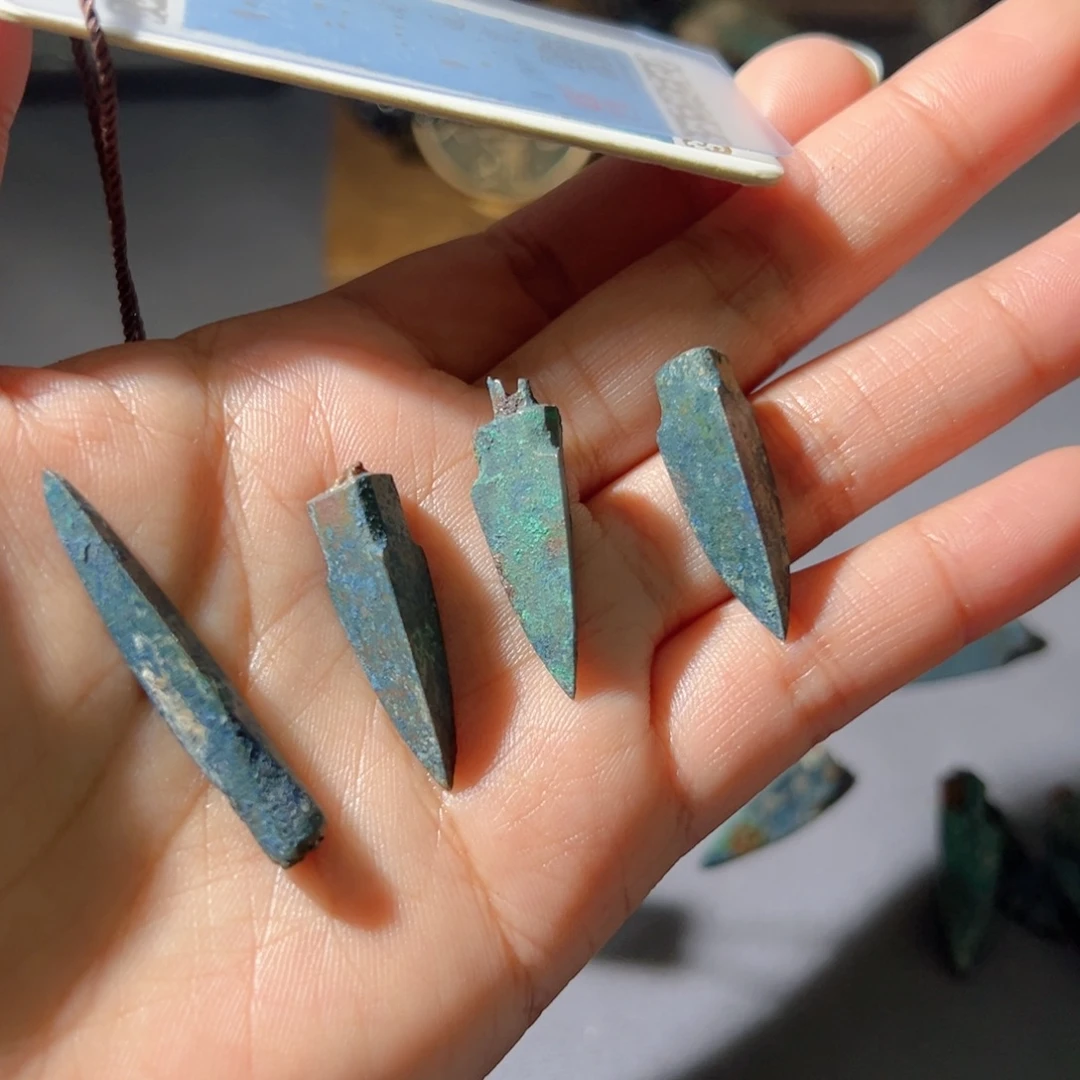 尼***顿金箭簇四枚精品好看的123