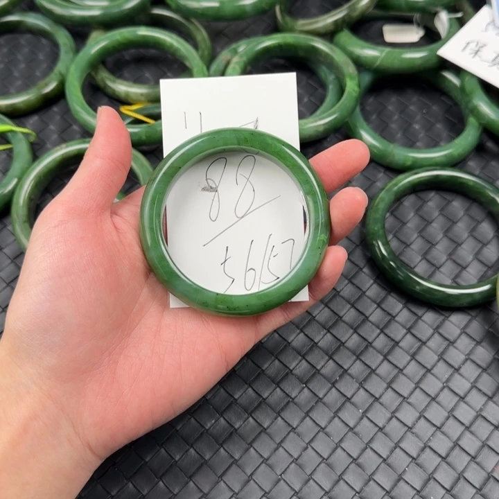 和田玉（碧玉）未镶嵌手镯11-56/57