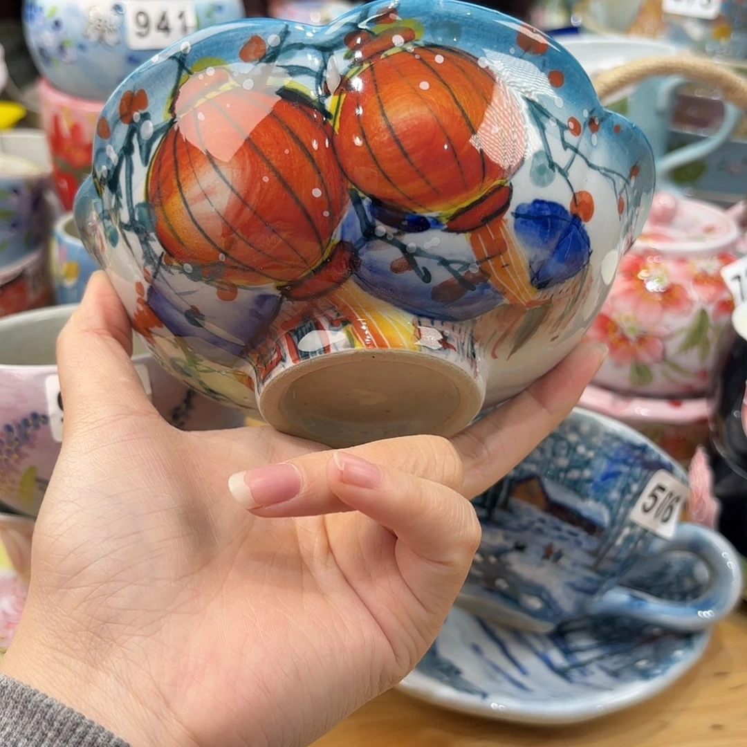 瓷片兔兔好可爱呀打个