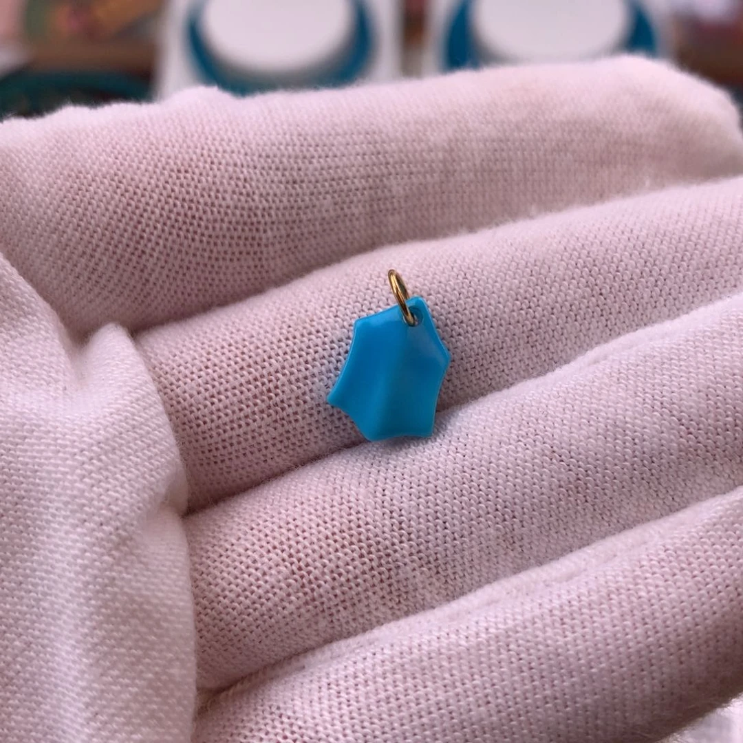 绿松石配饰未镶嵌晓