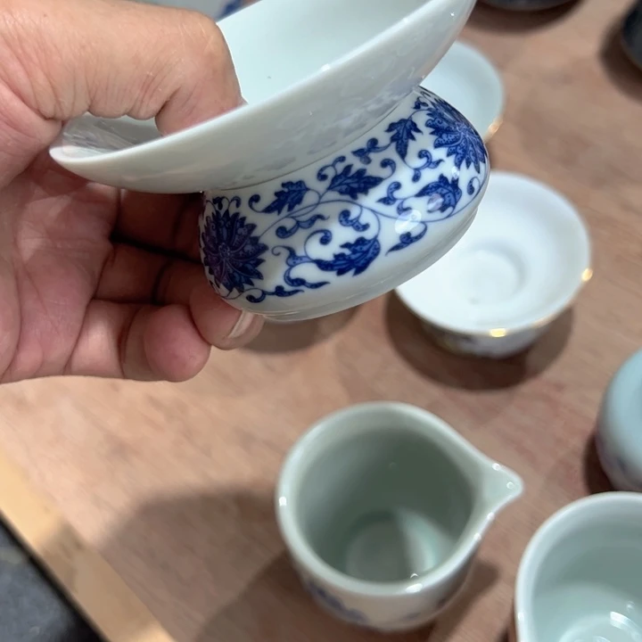 瓷片白青花缠枝莲茶漏全品
