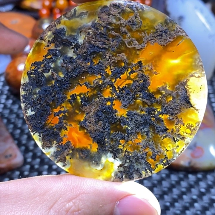 玛瑙/玉髓颈饰未镶嵌老*