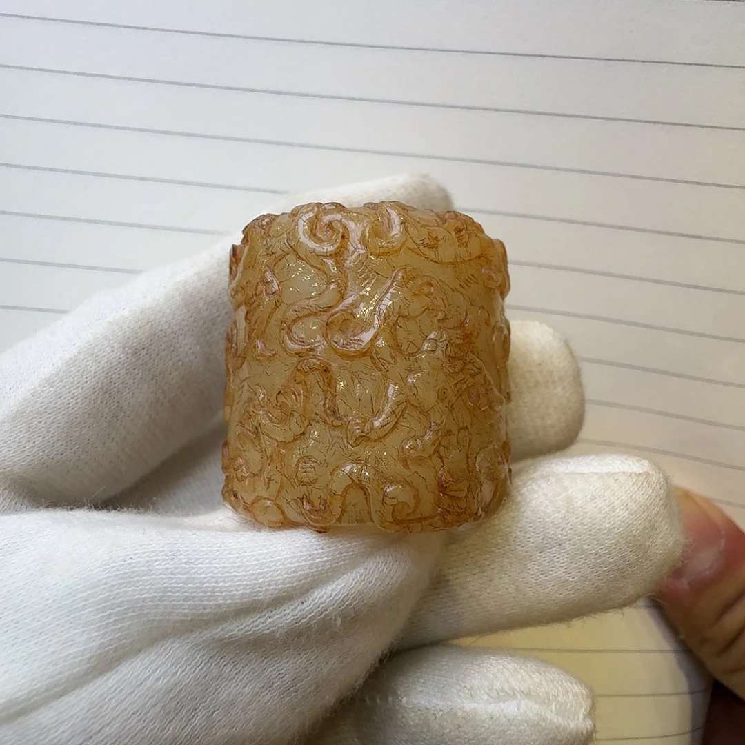 和田玉颈饰未镶嵌人**诗