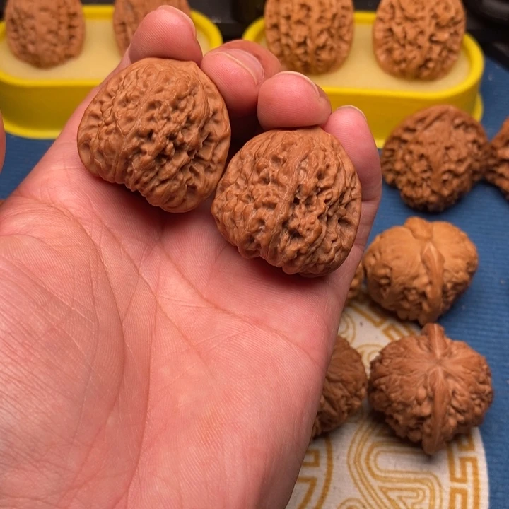 核桃手串/手链凹底35