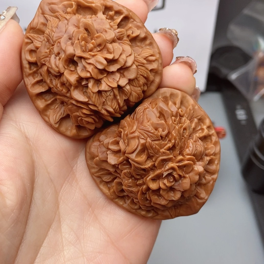 桃核吊坠核桃花开富贵