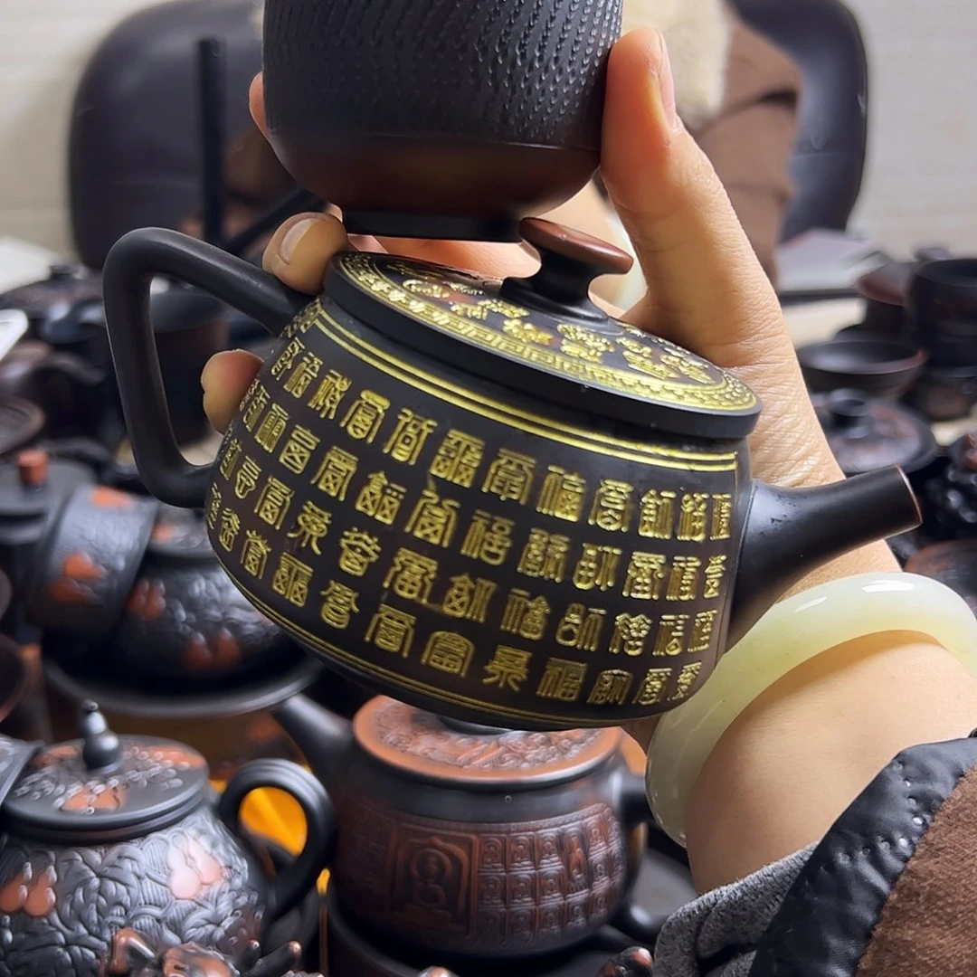 茶壶紫砂送医个主人悲