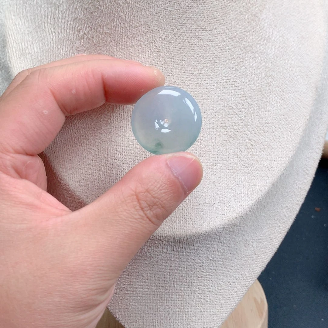 【闪购商品】翡翠颈饰未镶嵌225556688998800