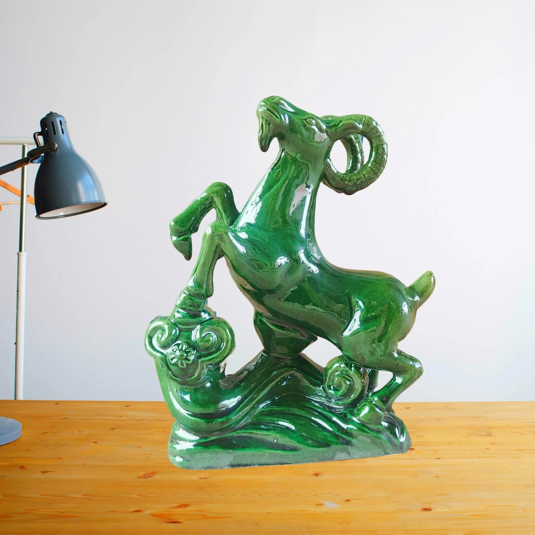 唐三彩如意羊绿色陶瓷生肖摆件工艺送礼客厅装饰品办公桌面摆设