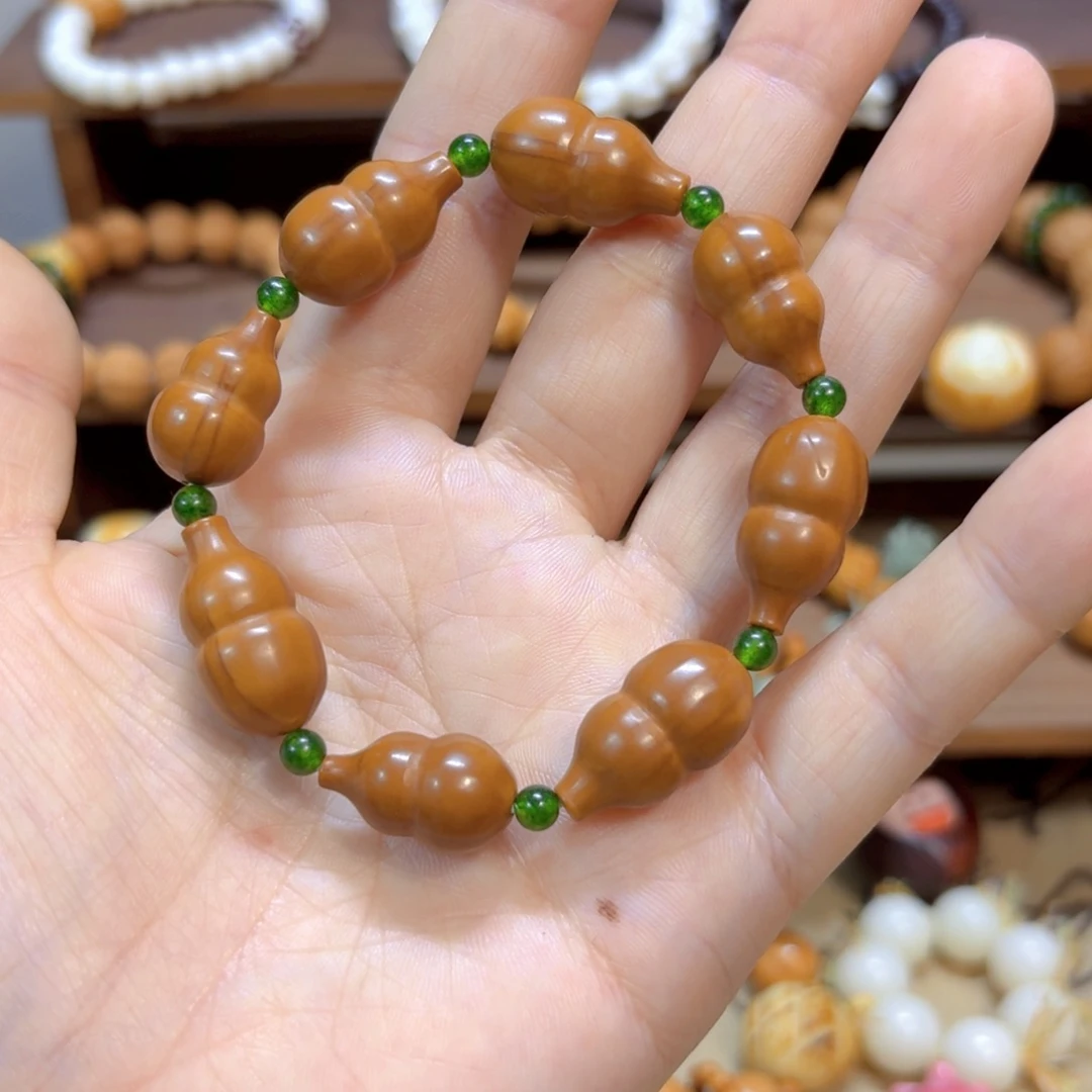星月菩提手串橄榄核葫芦绿色隔珠