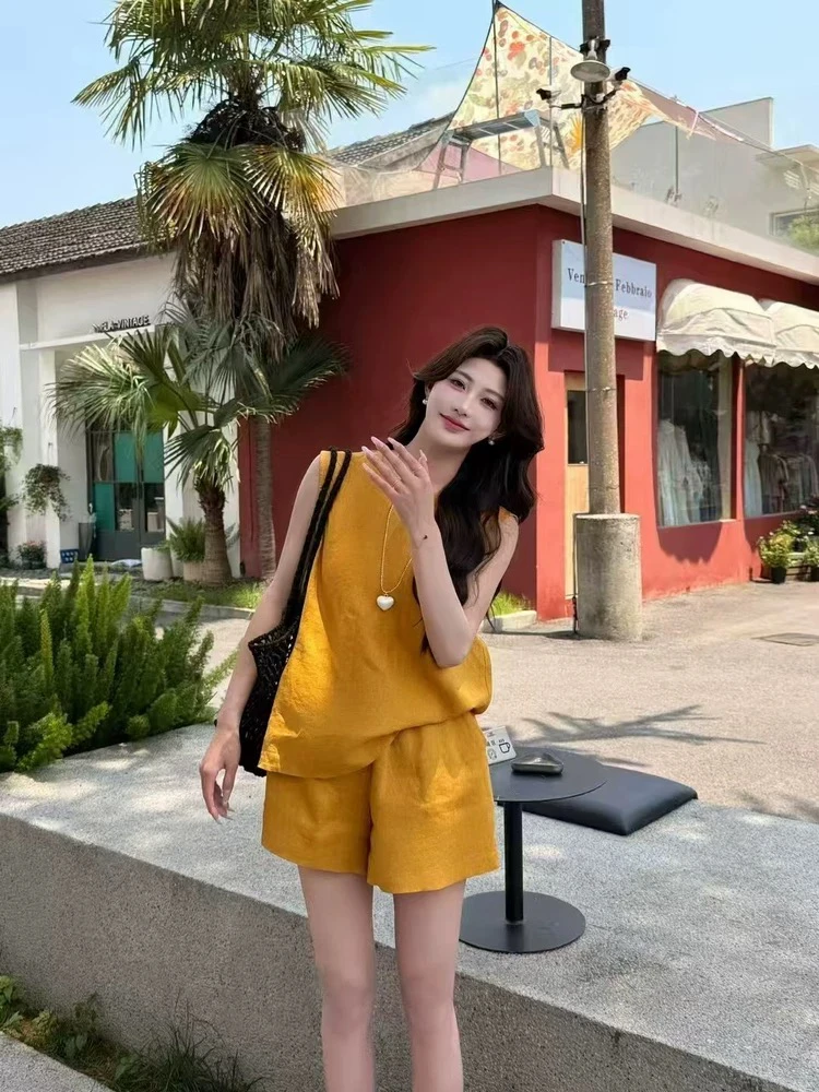 3883#亚麻极简老钱风超显白杏黄色无袖上衣老钱风松弛感女装贵气