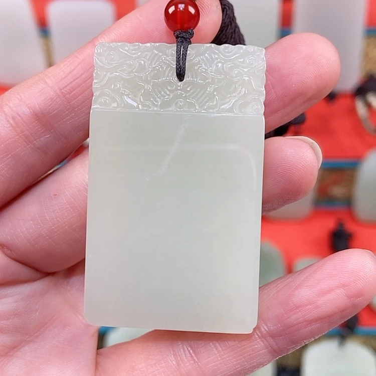 【闪购商品】颈饰未镶嵌和田玉