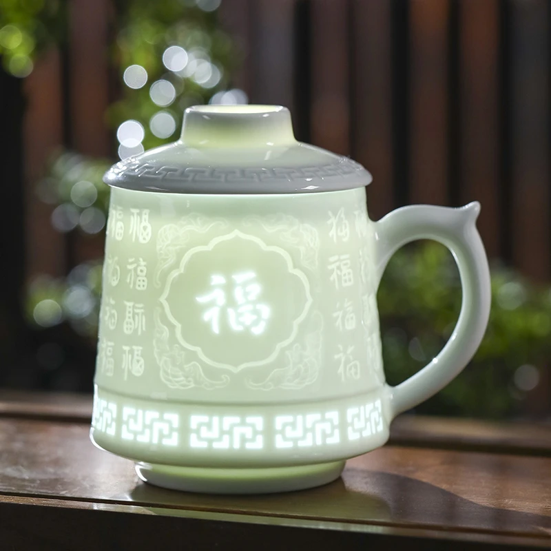 景德镇陶瓷泡茶杯浮雕茶水分离杯大容量马克杯玲珑十二生肖礼品杯