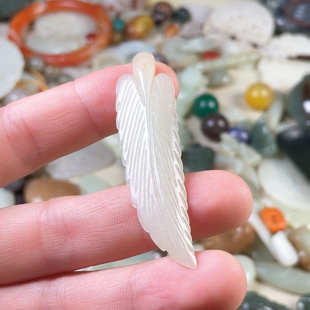 和田玉（糖玉）颈饰未镶嵌