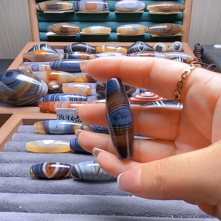 玛瑙/玉髓未镶嵌吊坠(不含链)