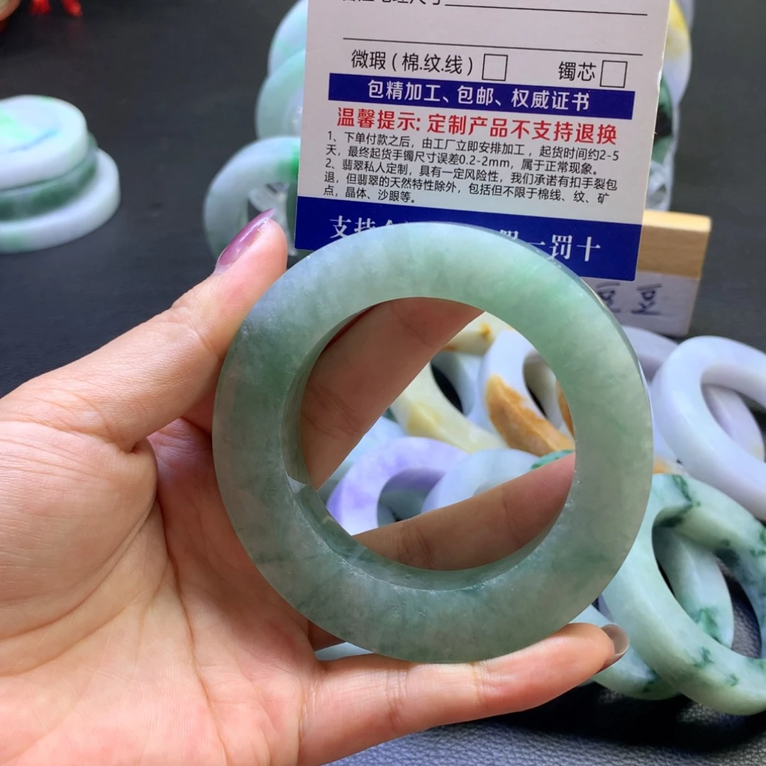 未镶嵌翡翠定制翡翠暖**姥