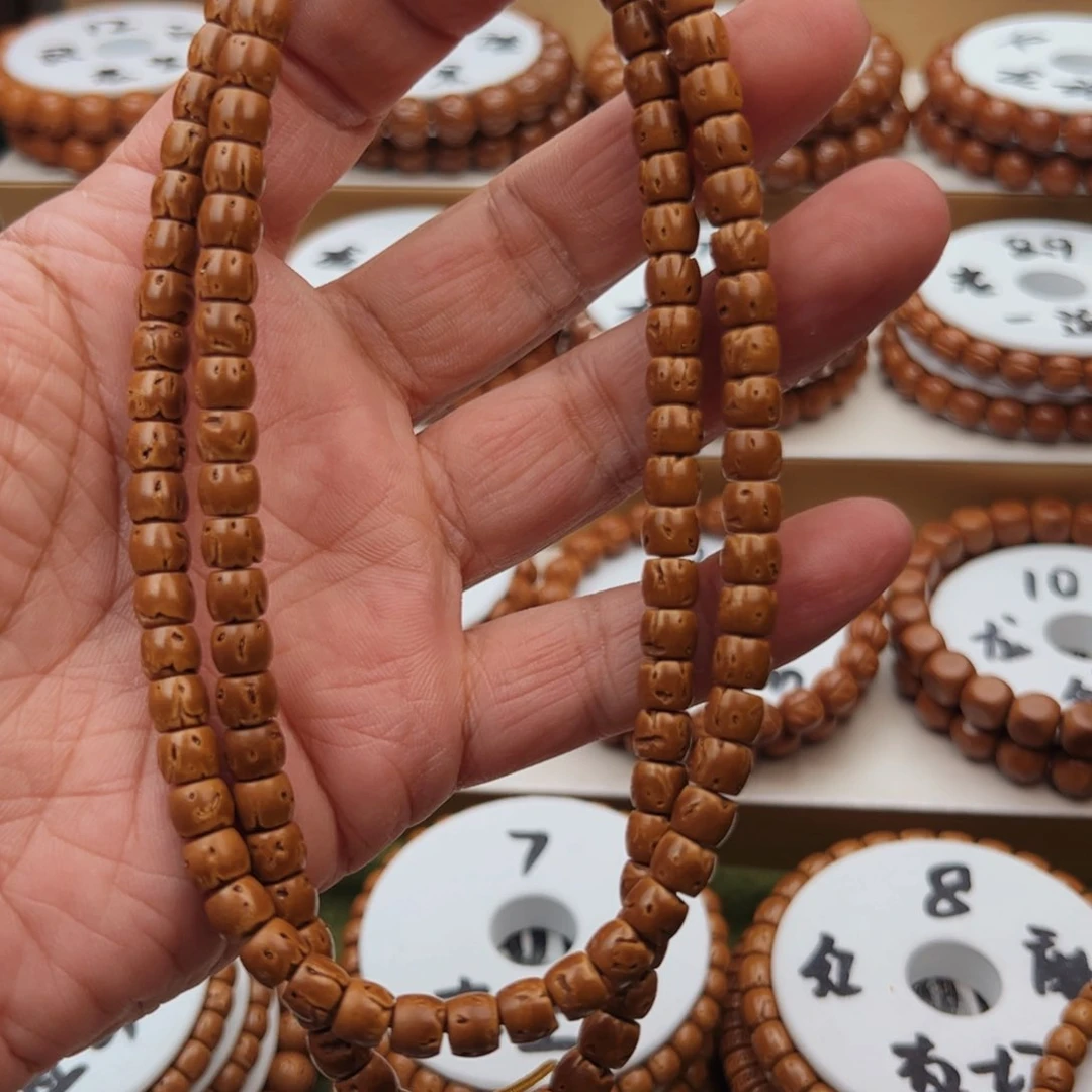 桃核手串冯*闲桃核手串