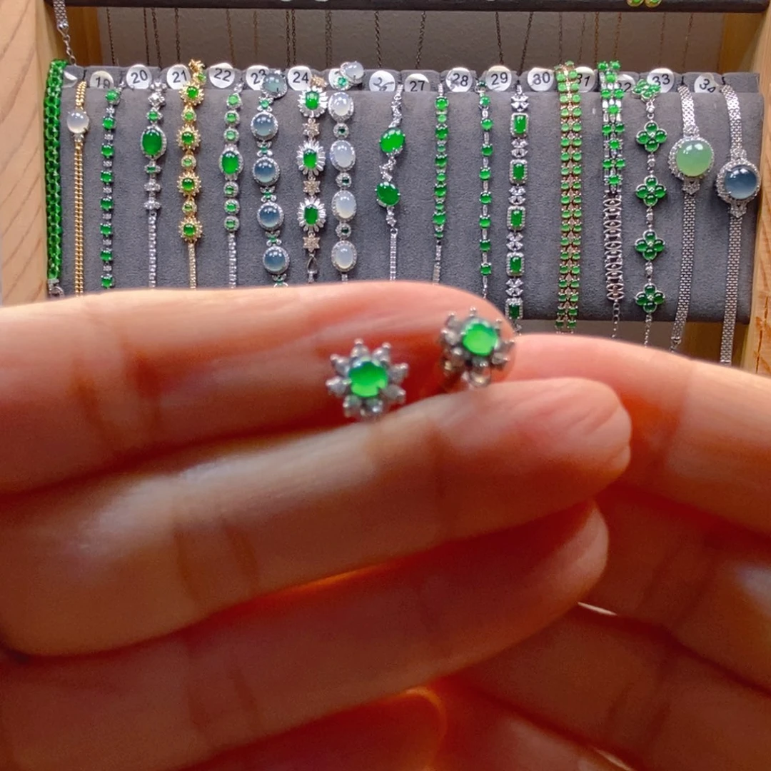 颈饰银S925镶嵌翡翠翡翠耳钉