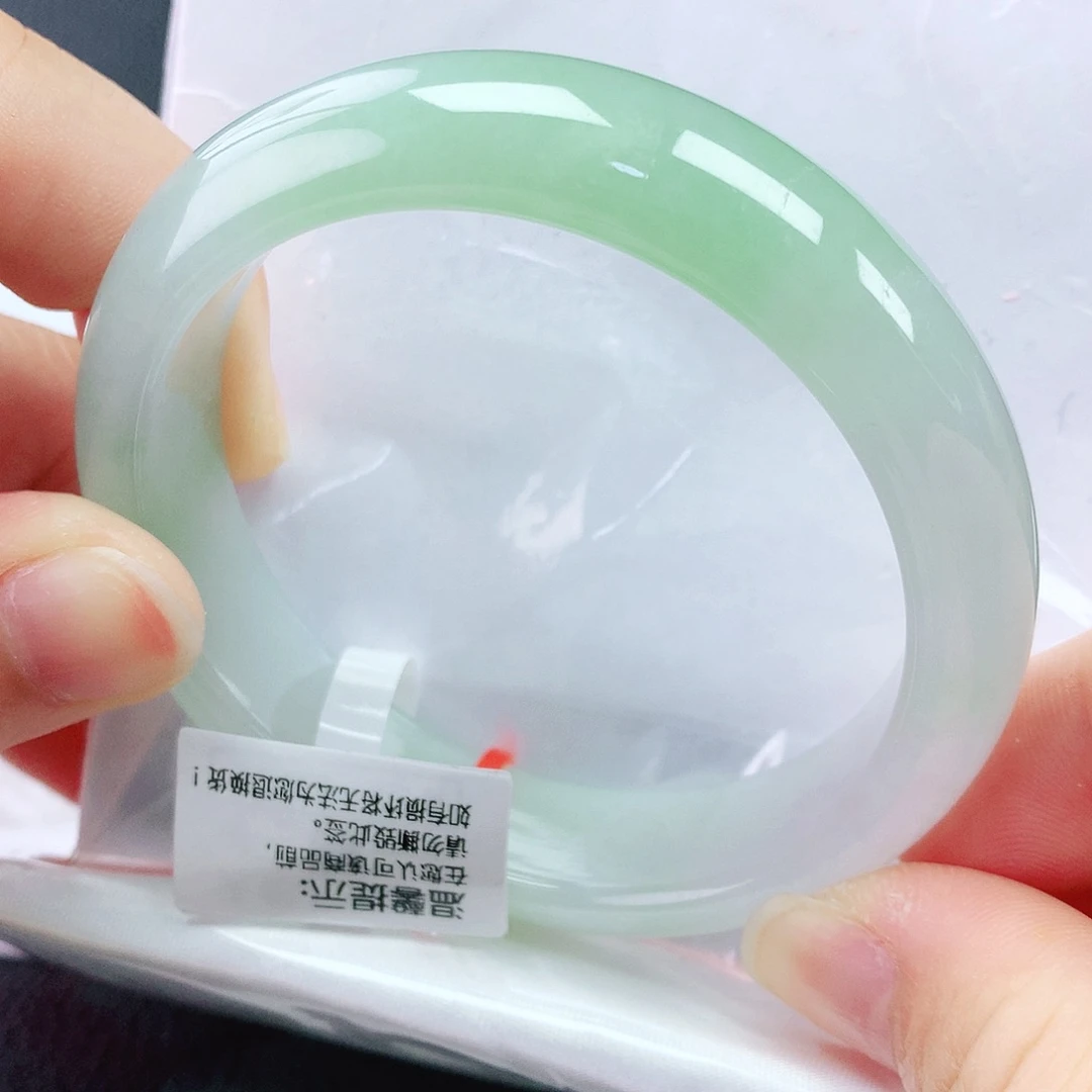 未镶嵌手镯翡翠53轮胎