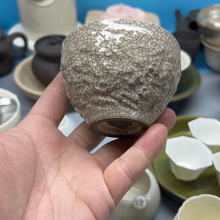 微瑕，…………………………. 萩烧