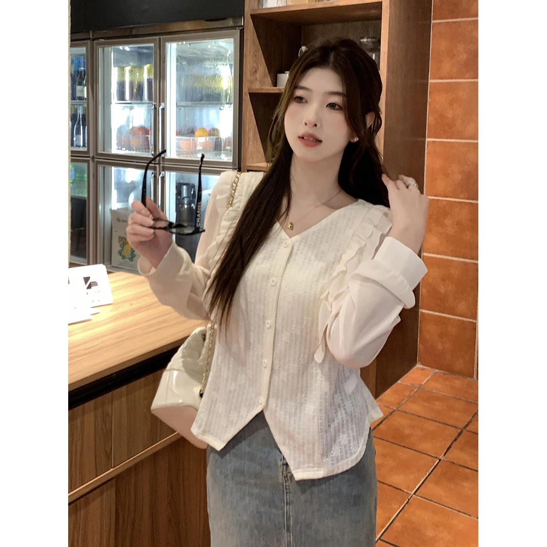 2025秋季新款胖mm大码女温柔百搭显瘦v领不规则小衫长袖上衣