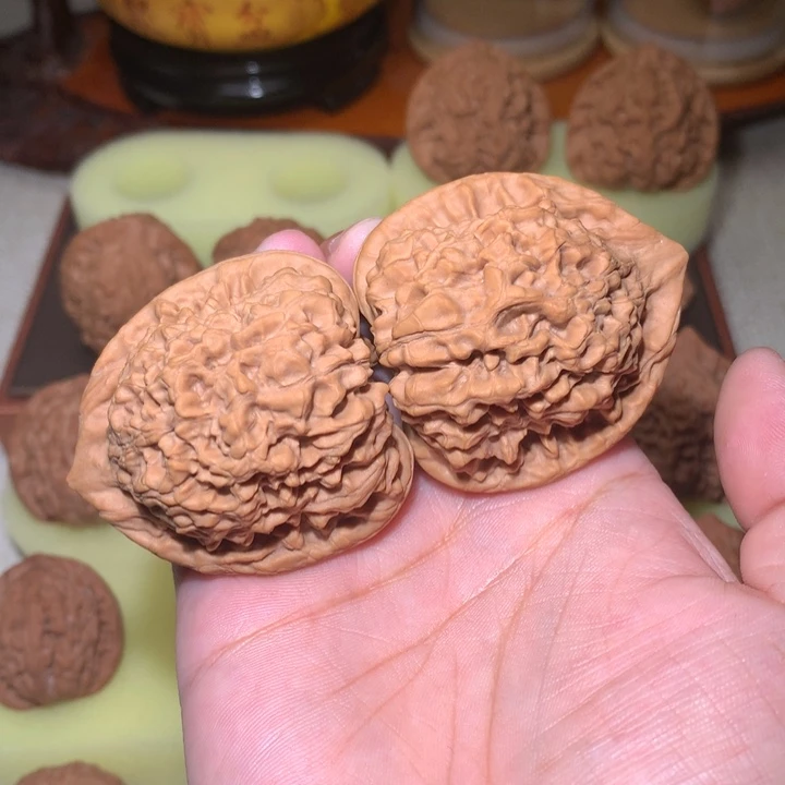 文玩核桃把件好*来官帽