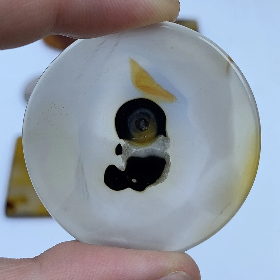 玛瑙/玉髓未镶嵌珠宝半成品
