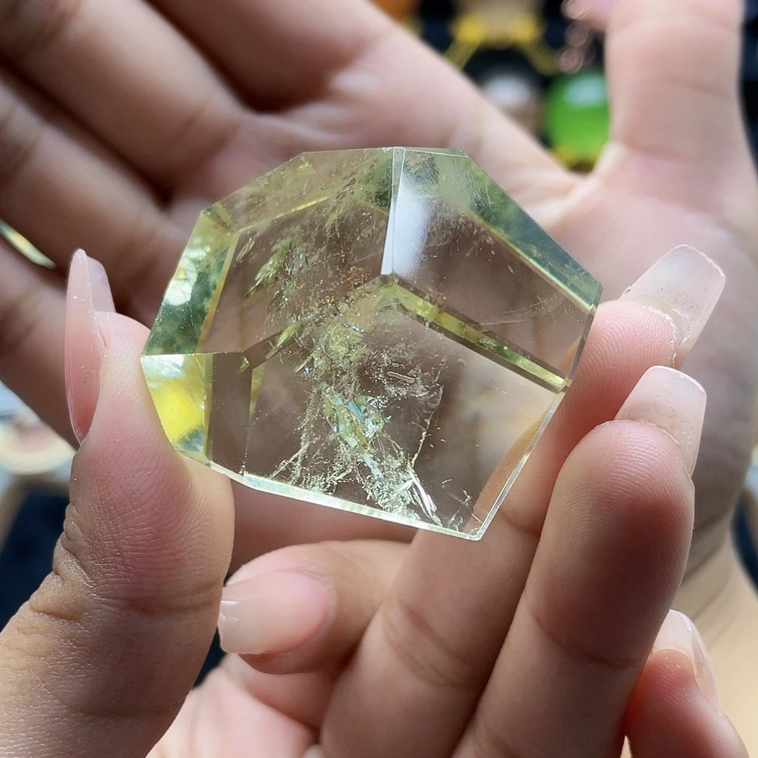 未镶嵌珠宝半成品水晶