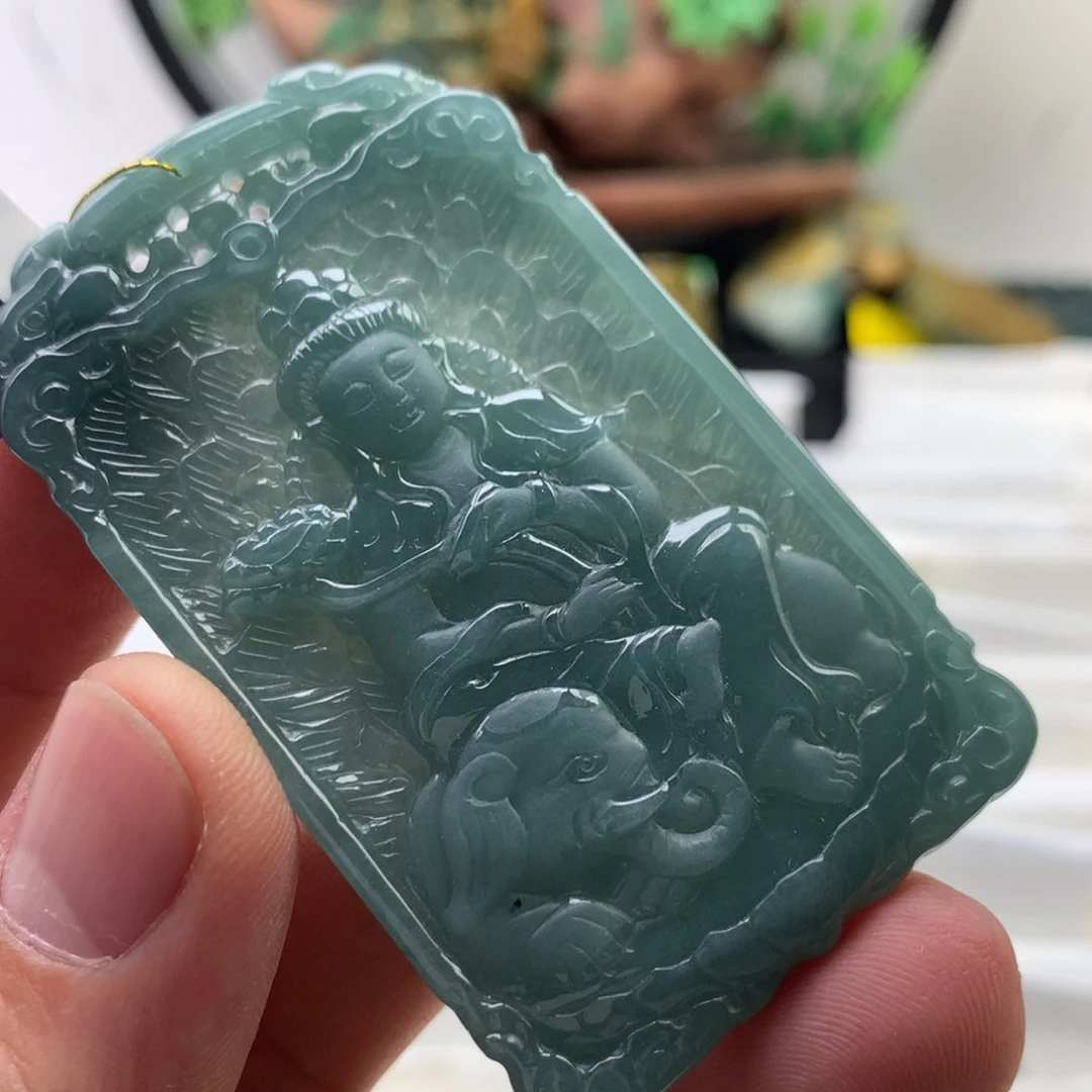 颈饰未镶嵌翡翠普贤