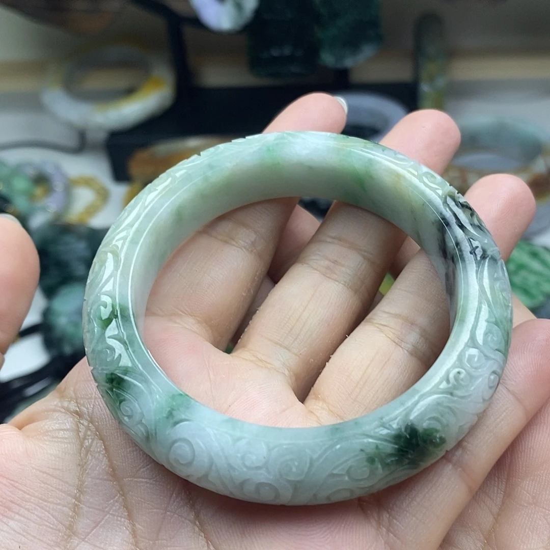 翡翠未镶嵌颈饰紫***瑰手镯