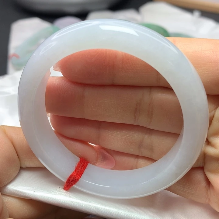 翡翠手镯未镶嵌55555656