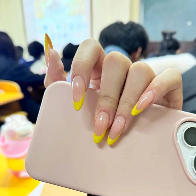 【黄色橘子皮】纯手工可爱法式美甲穿戴甲春日学生温柔日常中长款