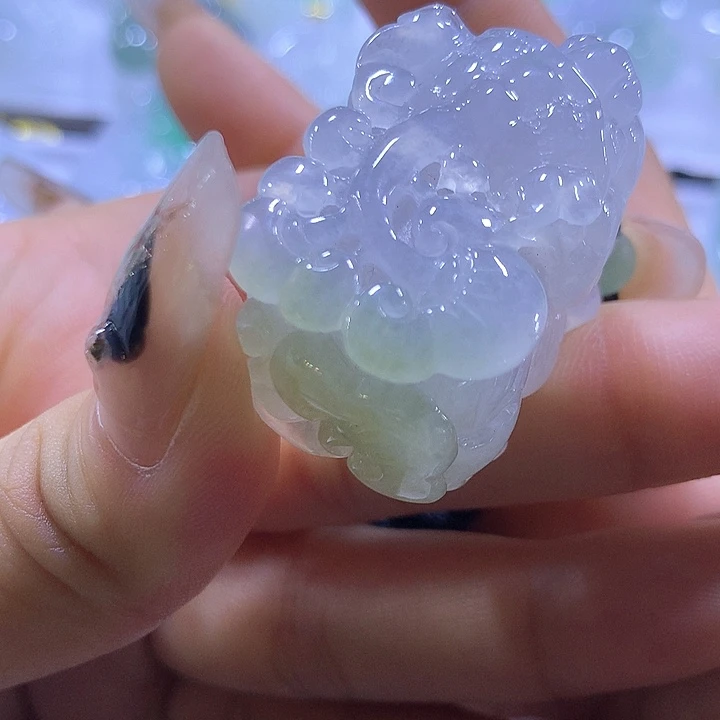 颈饰未镶嵌翡翠天然翡翠A货吊坠