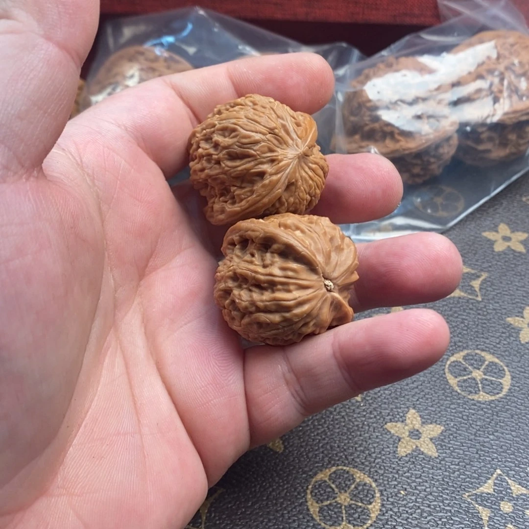 文玩核桃吊坠文玩核桃
