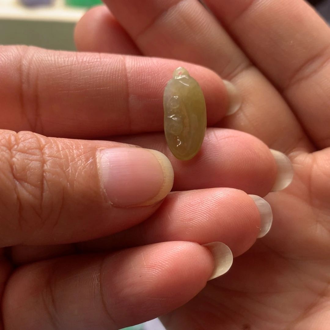 未镶嵌定制翡翠翡翠