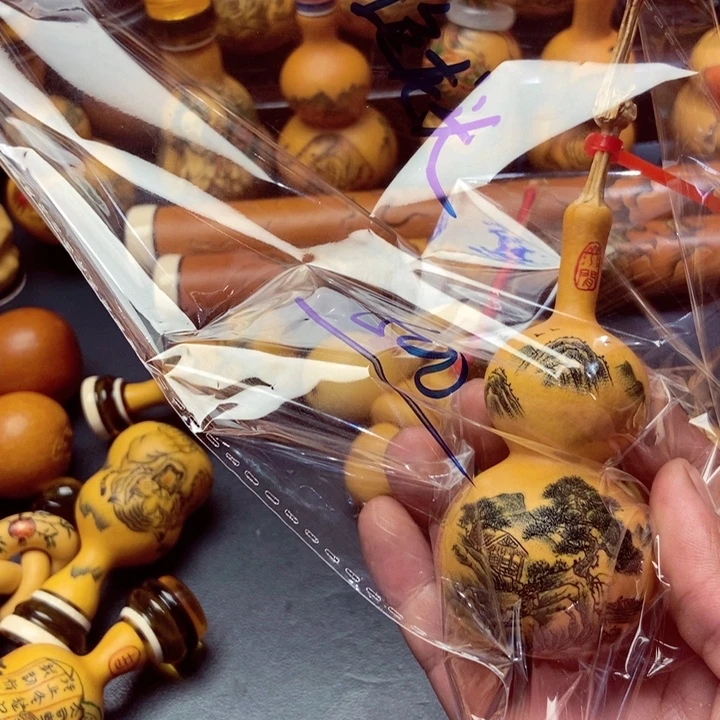 萌***记有机玻璃精品品牌设计理念