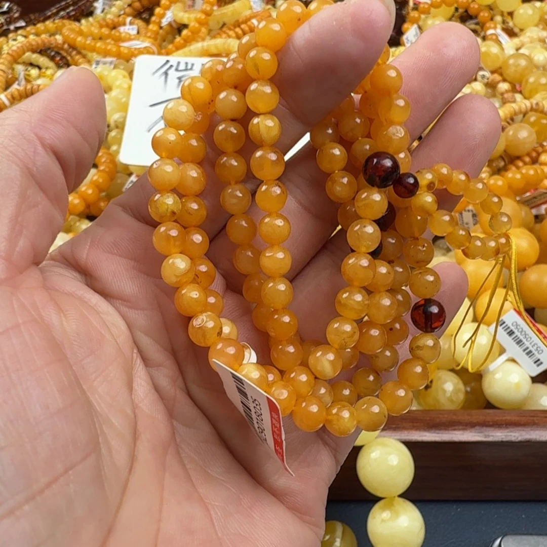 未镶嵌琥珀珠宝奇石