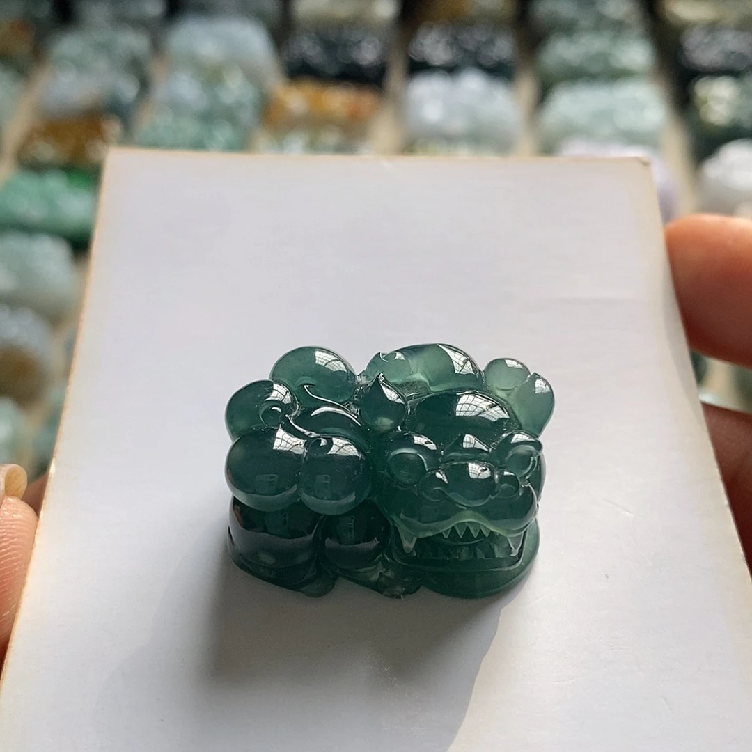颈饰未镶嵌翡翠天然翡翠貔貅吊坠