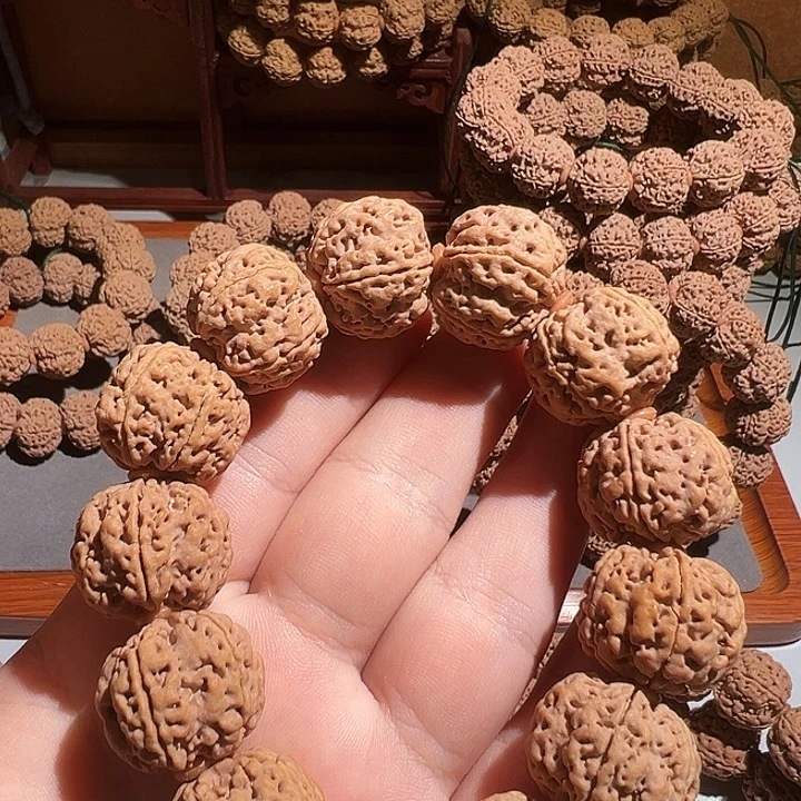 天***健吊坠金刚菩提22梅花双龙