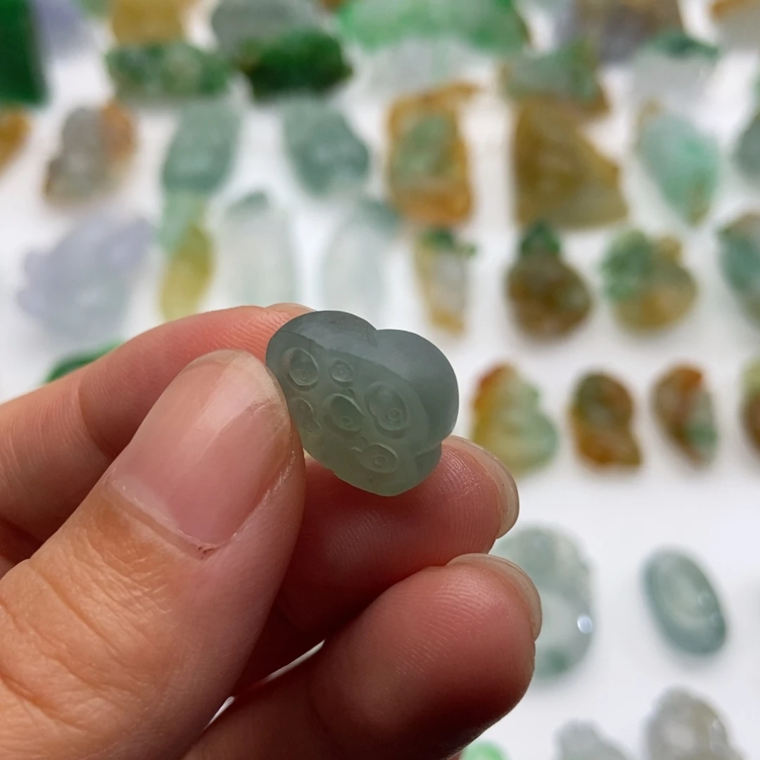 定制翡翠未镶嵌123568565