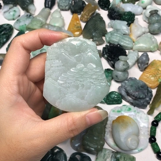 定制翡翠未镶嵌翡翠