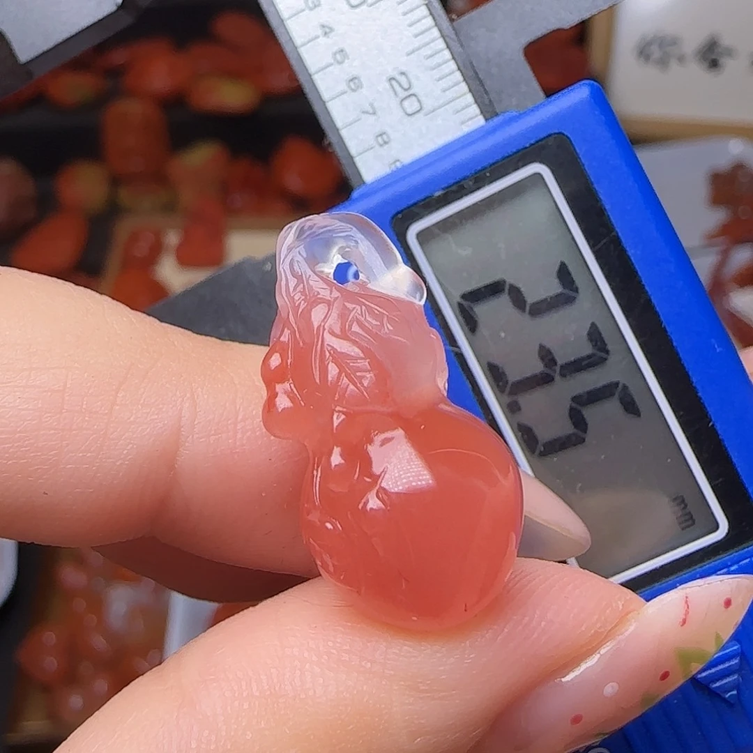 南红玛瑙未镶嵌颈饰