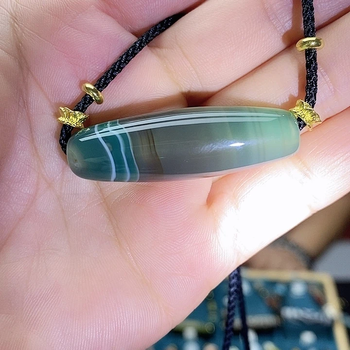 玛瑙/玉髓颈饰合金